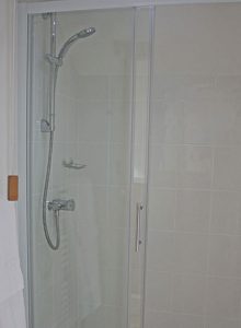 Garn Isaf Seal Cove Bedroom Pembrokshire Bed and Breakfast Shower