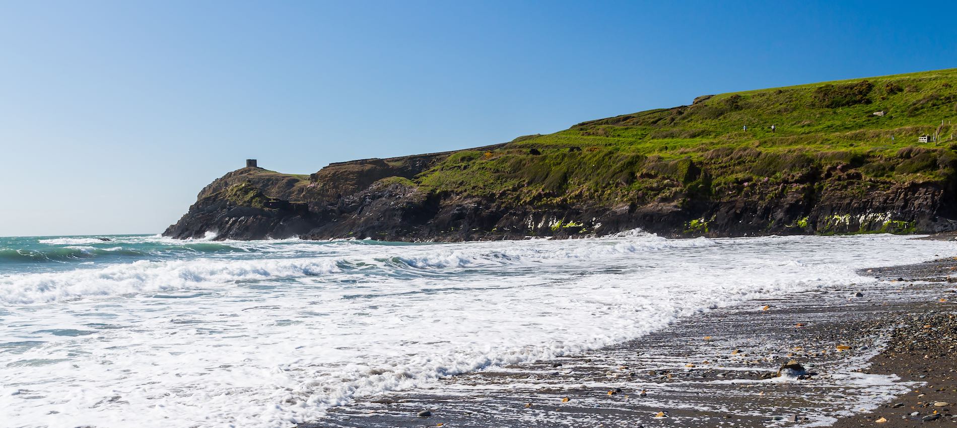 Garn-Isaf-Guesthouse-Pembrokshire-Self-Catering-Cottage-Aberiddy-Beach